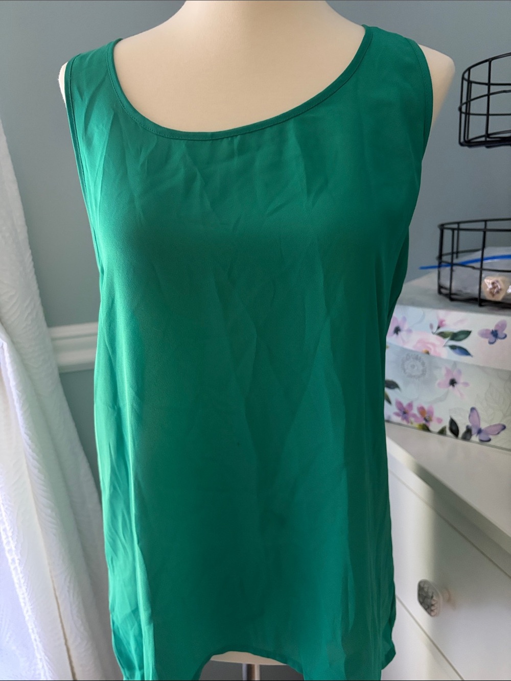 Women's Green Sleeveless Shell Top